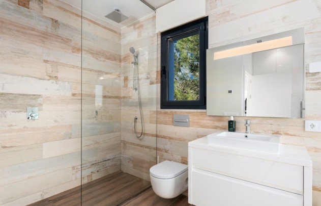 Resale - Villa - Las Colinas Golf Resort - Las Colinas golf