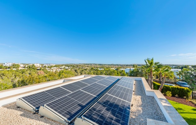 Resale - Villa - Las Colinas Golf Resort - Las Colinas golf