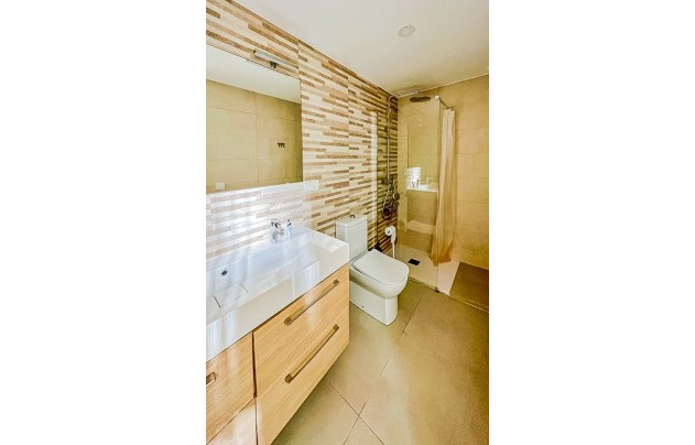Resale - Villa - La Nucía - Monte Bello