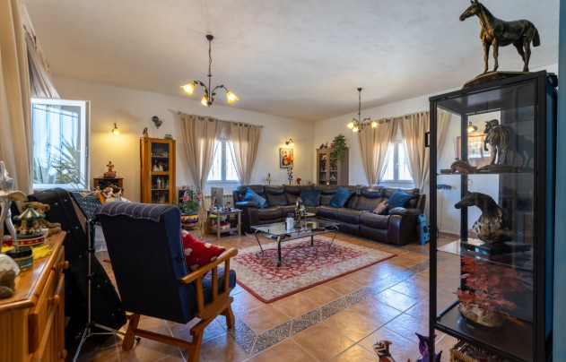 Resale - Villa - Torre Del Rico