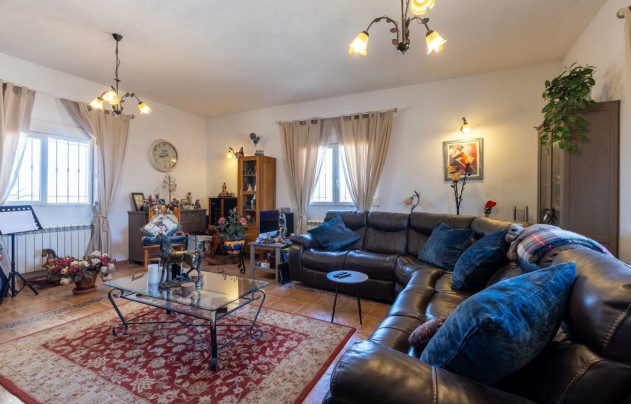 Resale - Villa - Torre Del Rico