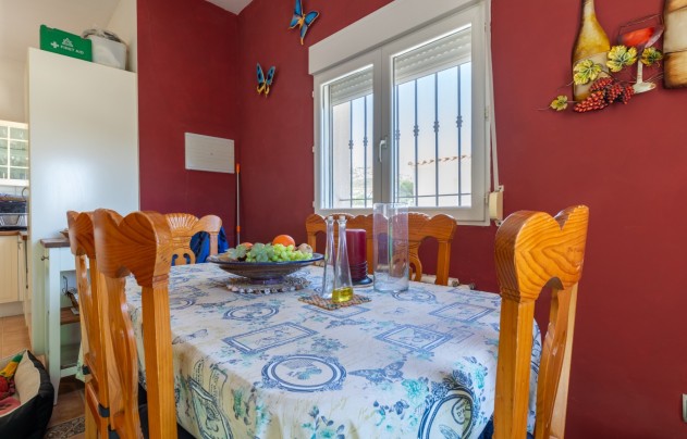 Resale - Villa - Torre Del Rico