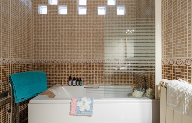 Resale - Villa - Torre Del Rico