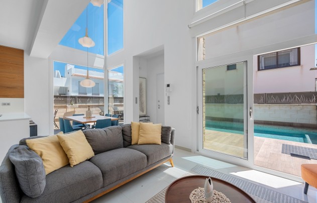 Resale - Villa - Ciudad Quesada