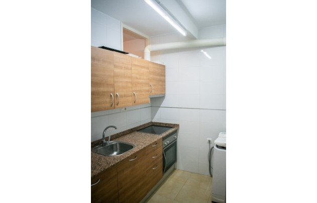 Herverkoop - Commercial - Los Alcazares