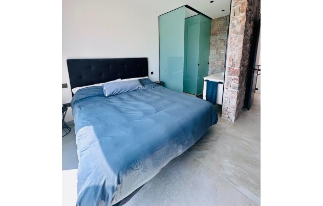 Resale - Villa - Rojales