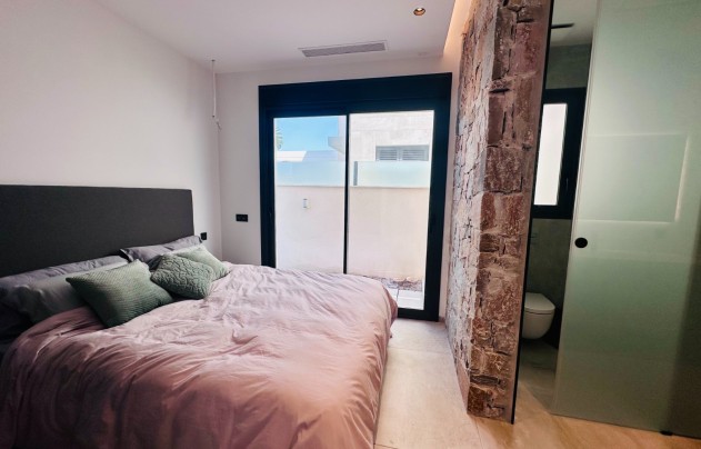 Resale - Villa - Rojales