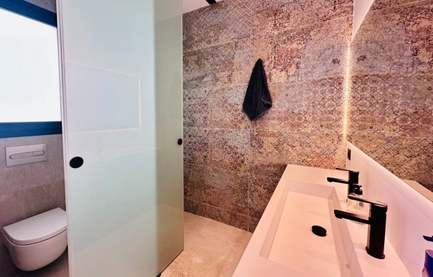 Resale - Villa - Rojales