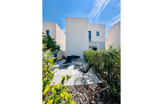 Resale - Villa - Rojales