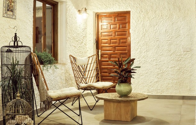 Resale - Villa - Orihuela Costa - Punta Prima