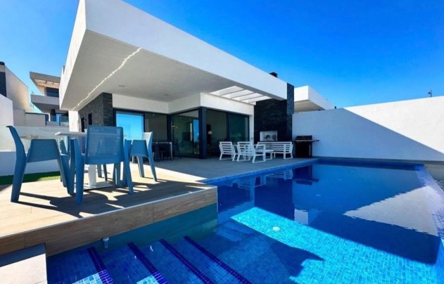 Resale - Villa - Ciudad Quesada - Altos del golf i