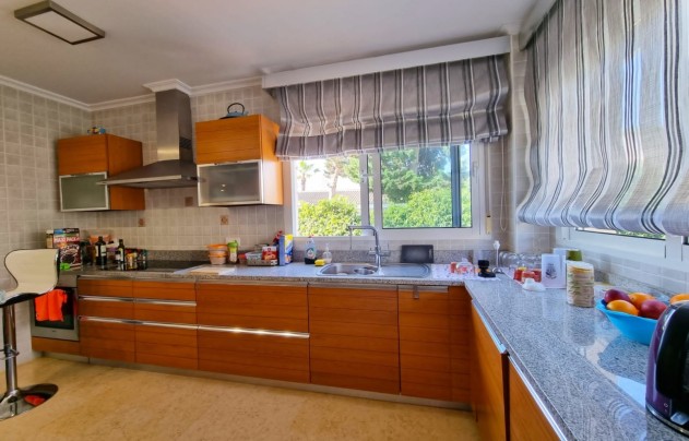 Resale - Villa - Torrevieja - La Mata